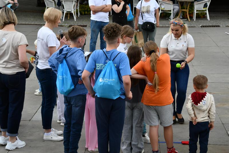 Powiększ obraz: Statystyczne lato 2026