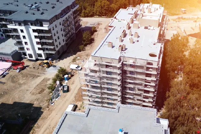 plac budowy budynków mieszkaniowych